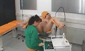 لڑکی گدا، مقعد، نوجو ...