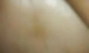 انڈین دیسی بھابی نے  ...